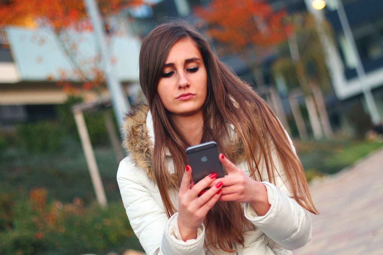 [image] Study reveals striking similarities between Teen texting and Gambling addicts