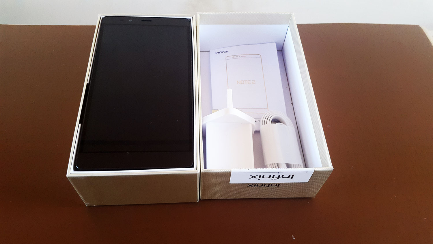 [image] Infinix Note 2-unboxing