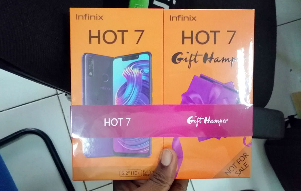 Infinix-Hot-7-Hamper