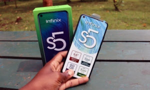 unboxing_infinix_S5