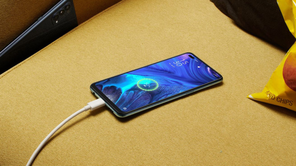 oppo-reno4-charging